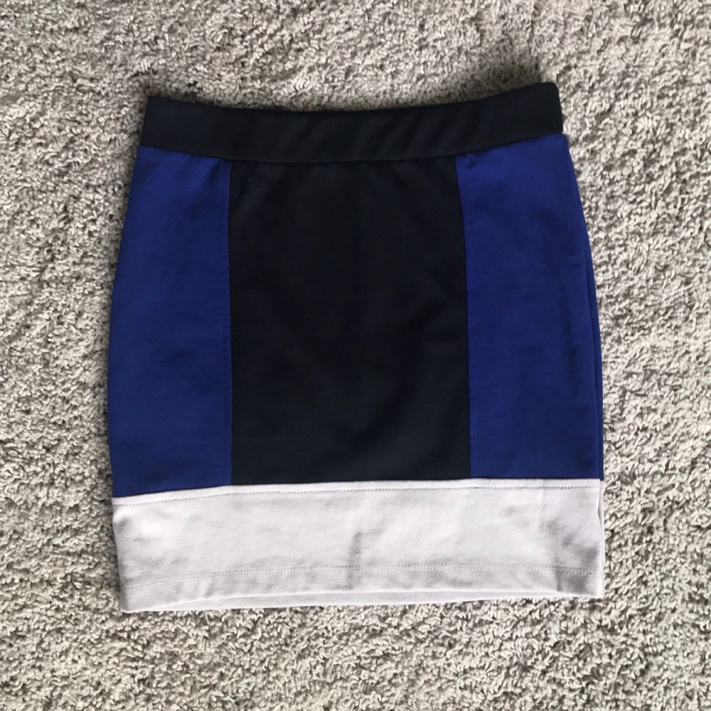 Forever 21 skirt